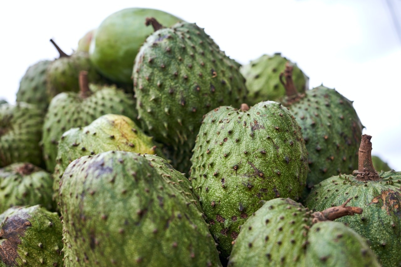 Local Fruits & Vegetables 