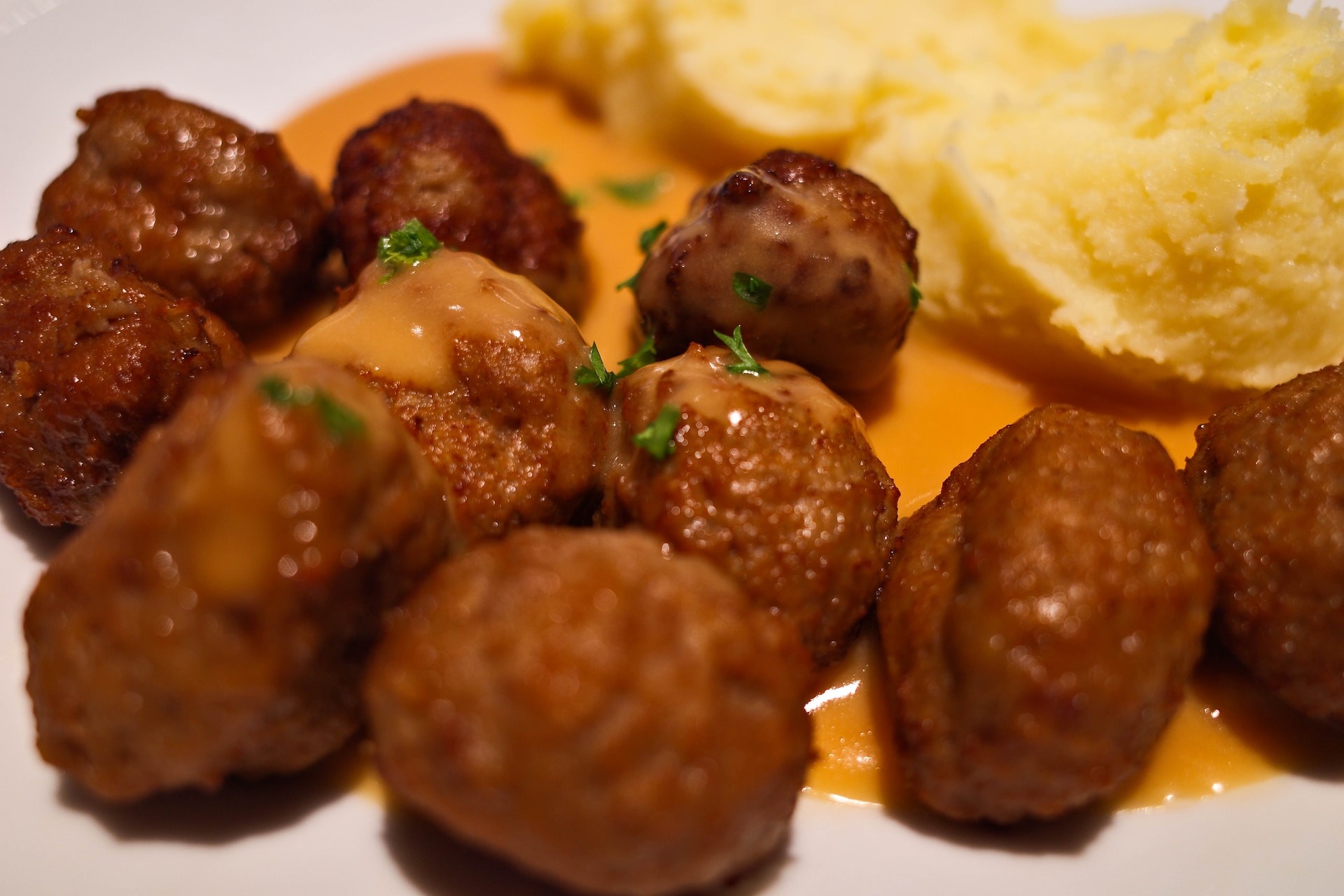 Bitterballen – Meatballs With a Twist