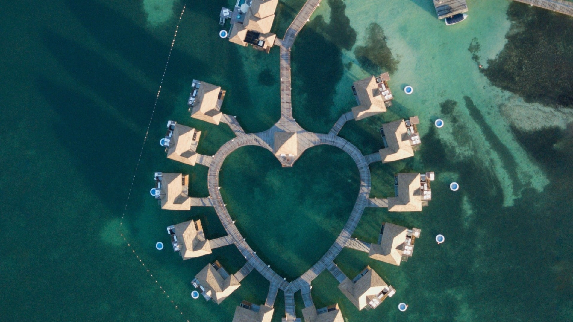 Heart-Shaped Bungalows – A One-of-a-Kind Sight